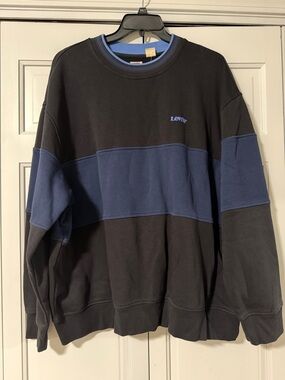 Levi's Black and Navy Blue Panel Crewneck Sweater